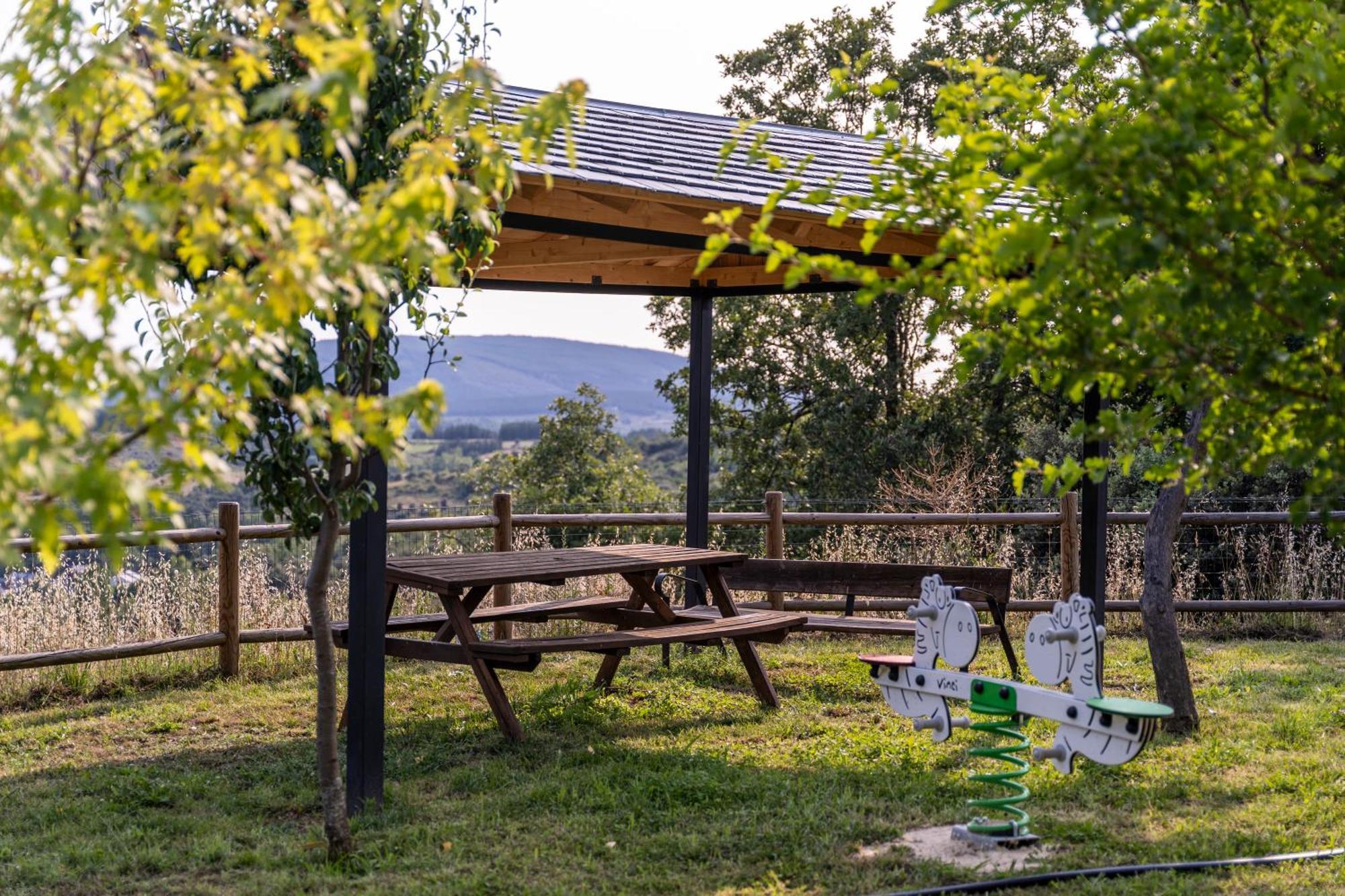 Casa De Turismo Rural Sardom2 Бембибре Экстерьер фото
